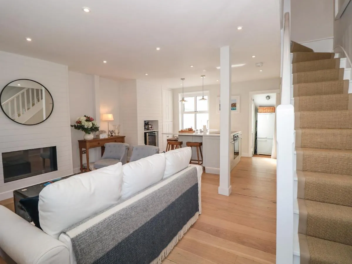 Holiday home Marroy *