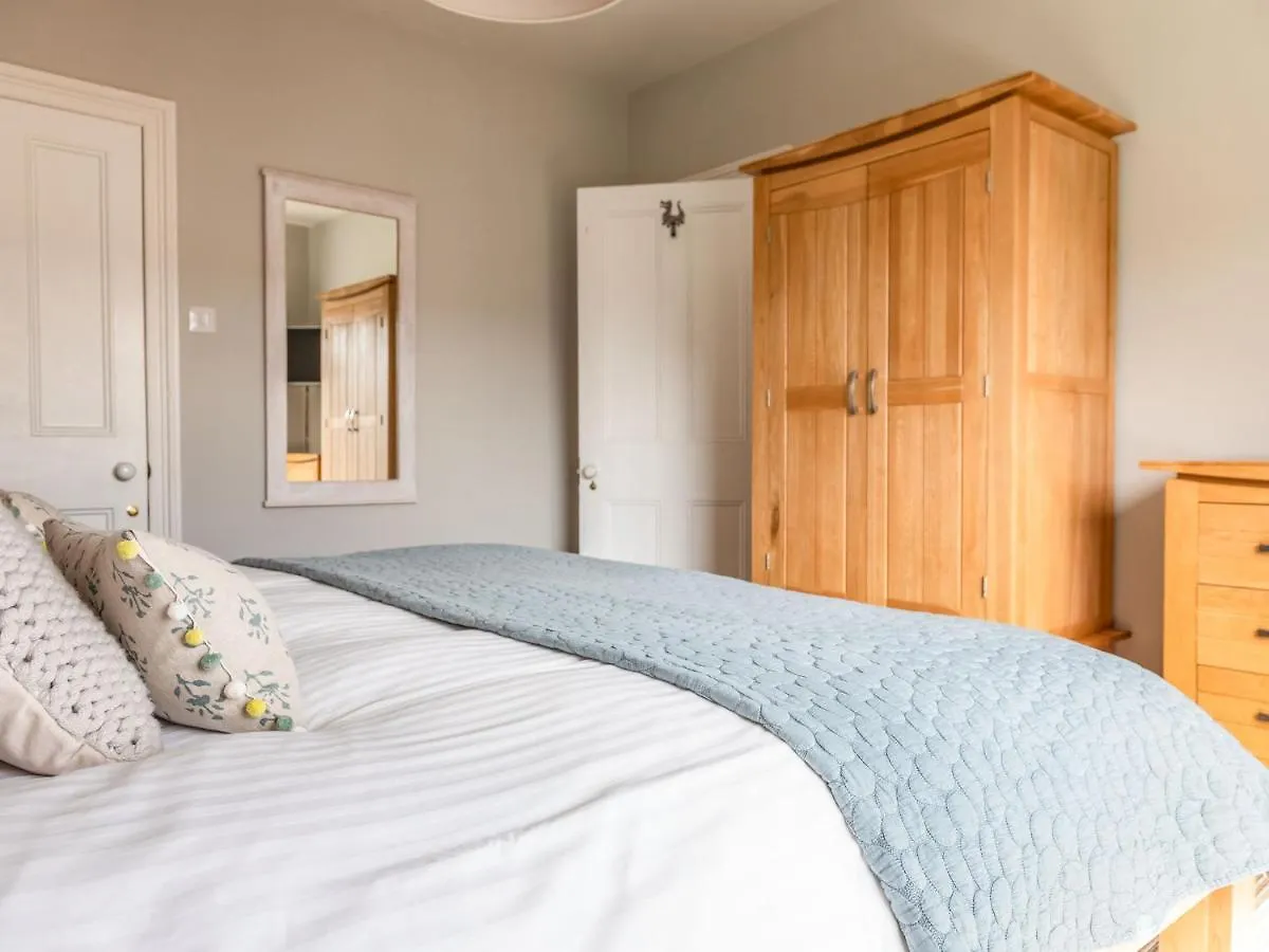 Higher Cliftonville Apartment *