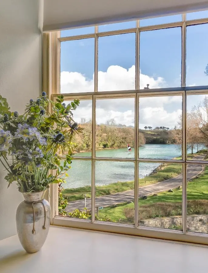 Vine House * Salcombe