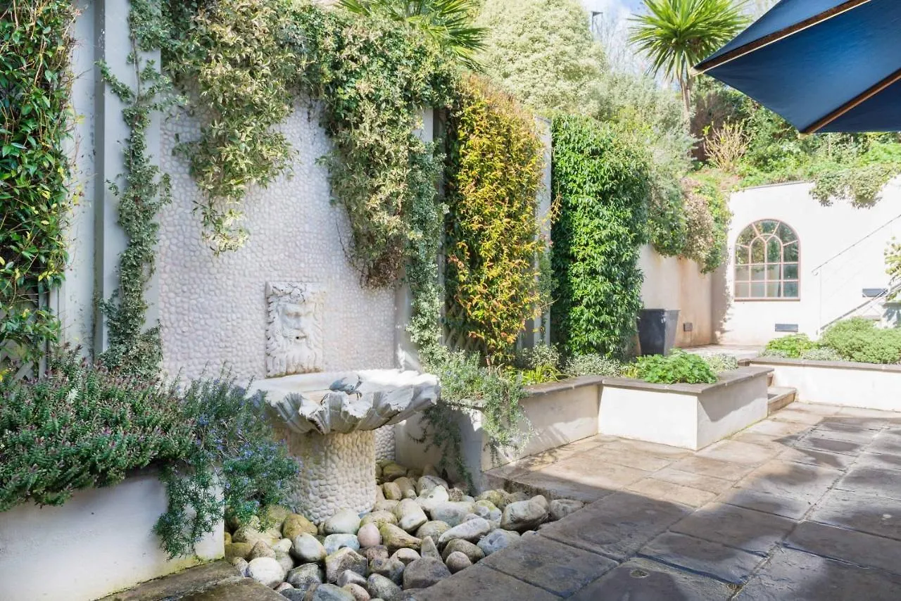 Vine House Holiday home
