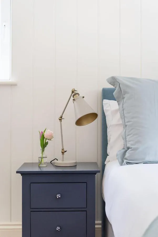 Holiday home White Horses Salcombe