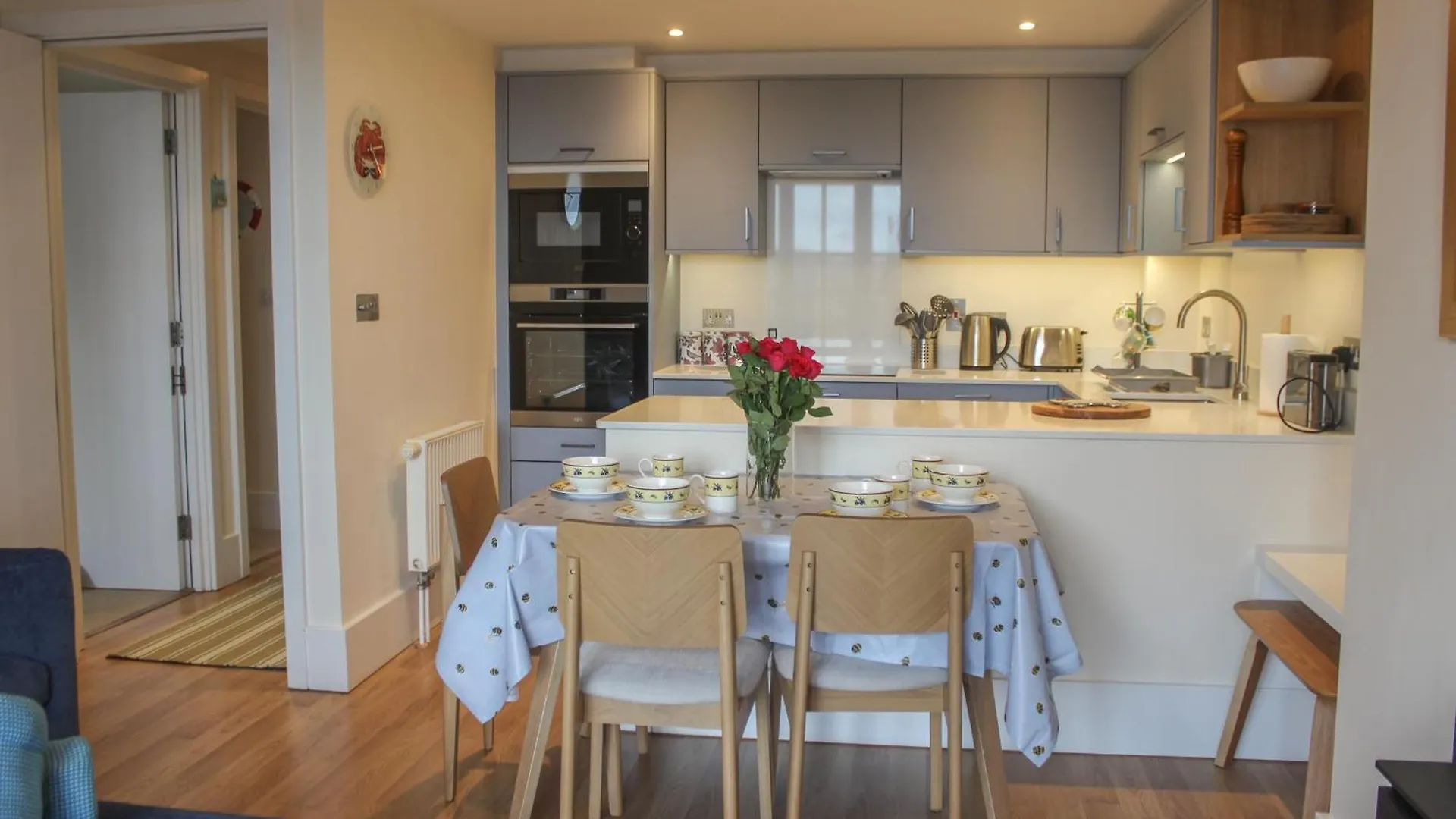 13 Combehaven