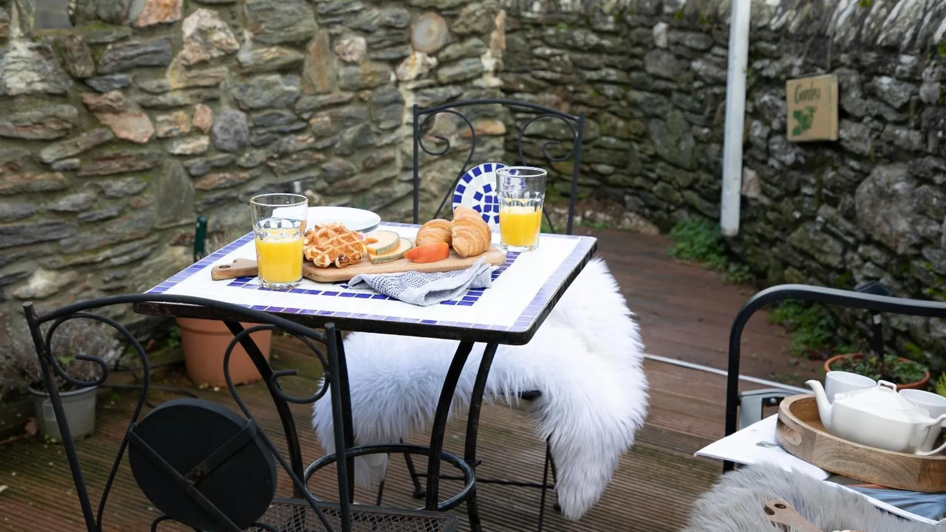 Pippin - Character With The Spirit Of The Sea * Salcombe