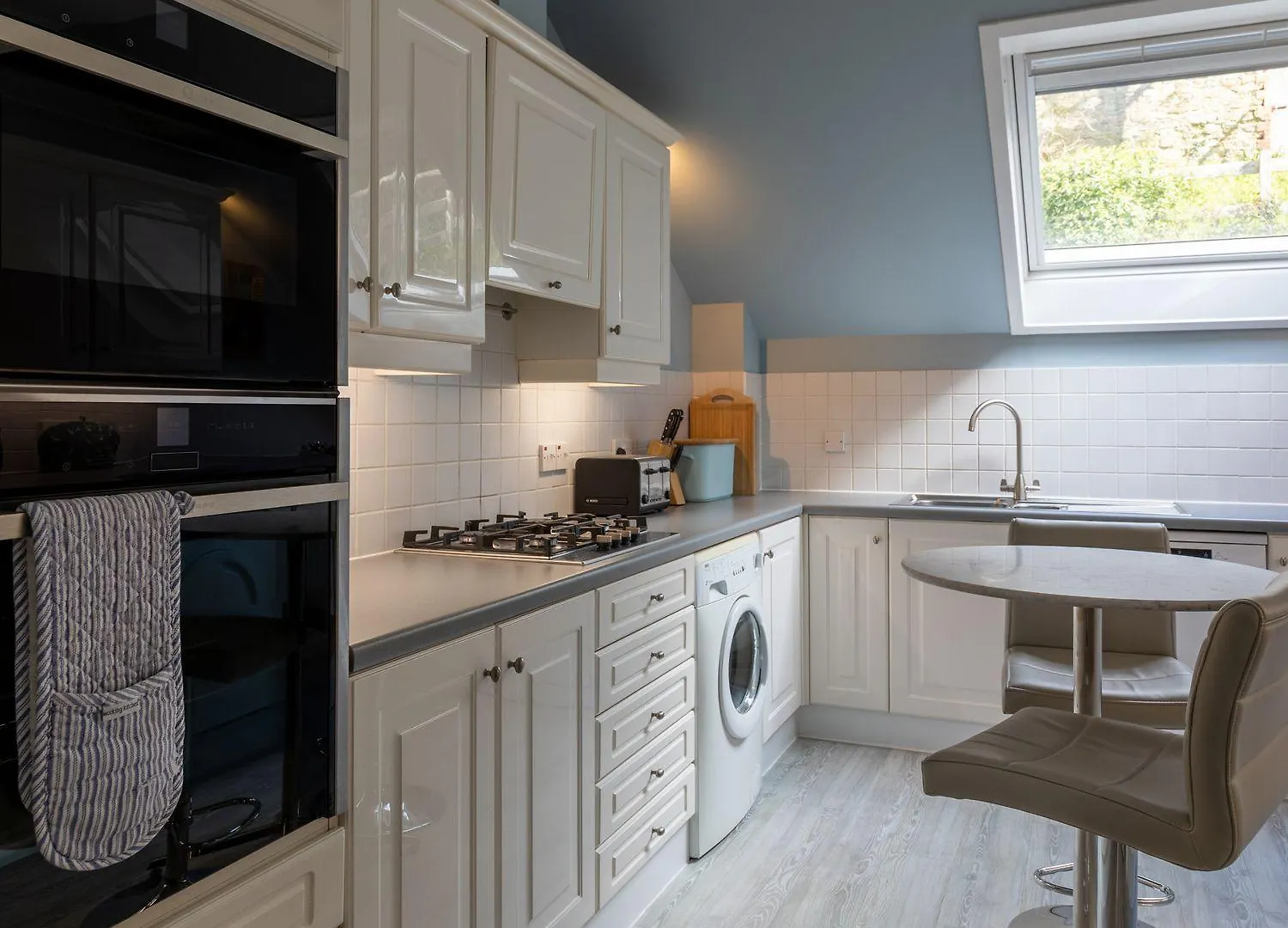 17 St Elmo Court Apartment Salcombe