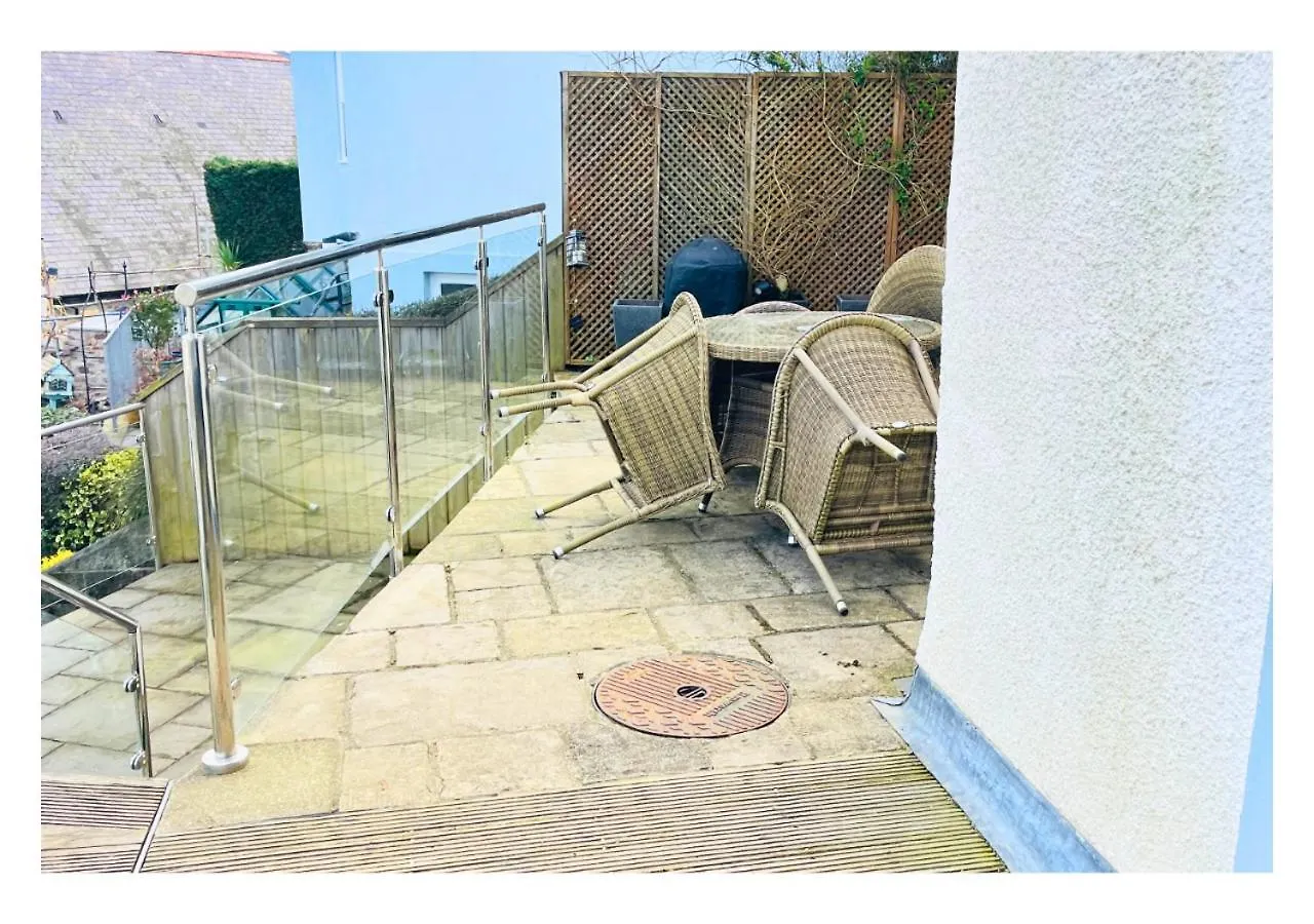 3-bedroom With Stunning Estuary Views Holiday home