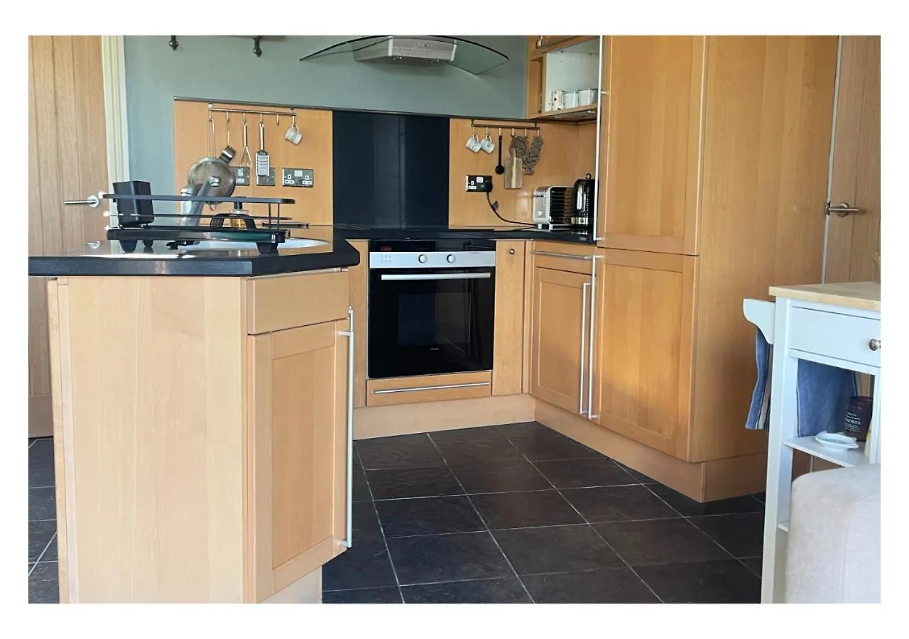 3-bedroom With Stunning Estuary Views Holiday home *