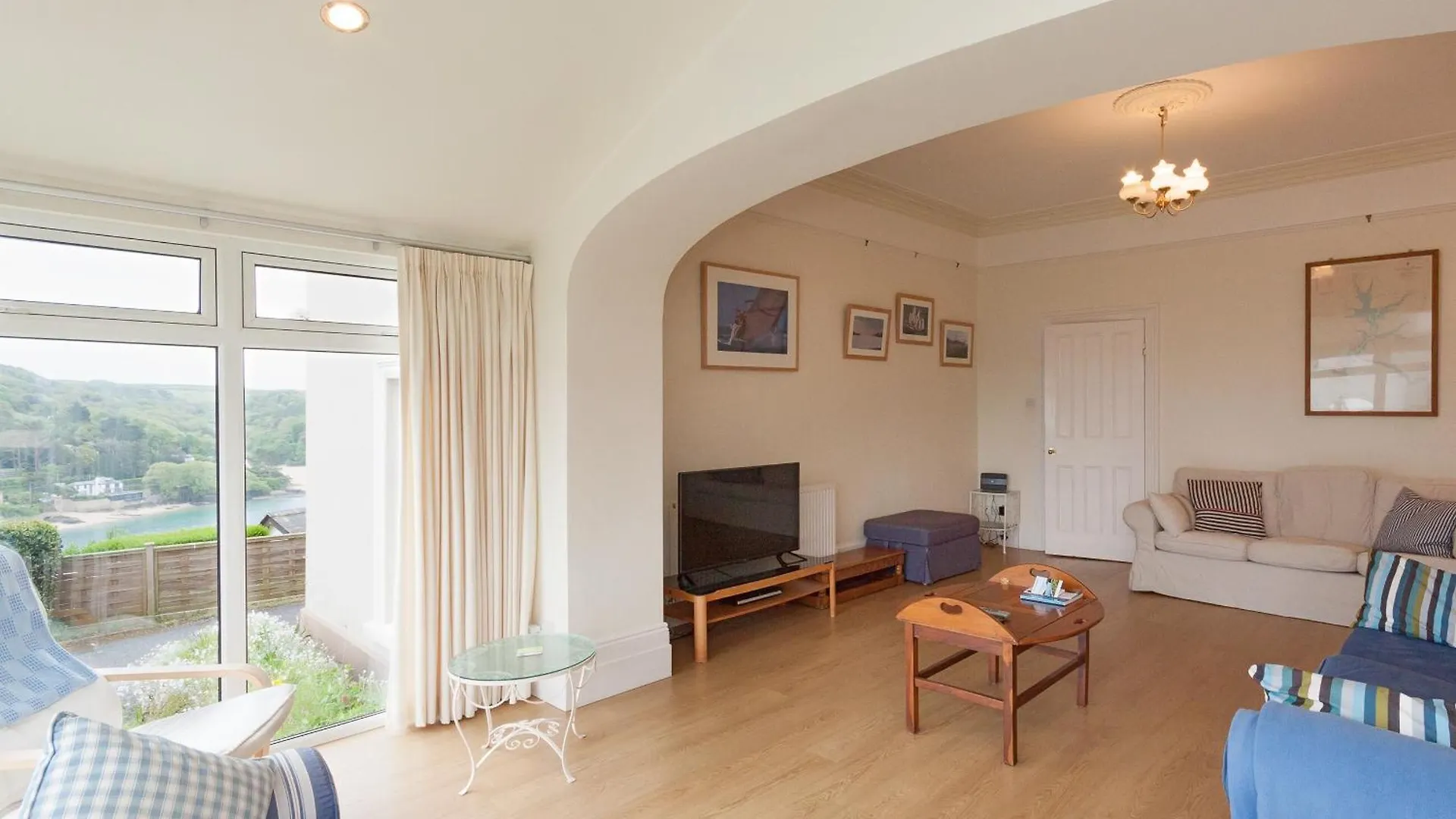 Innisfree * Salcombe
