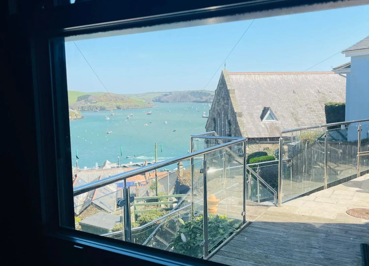 3-bedroom With Stunning Estuary Views * Salcombe