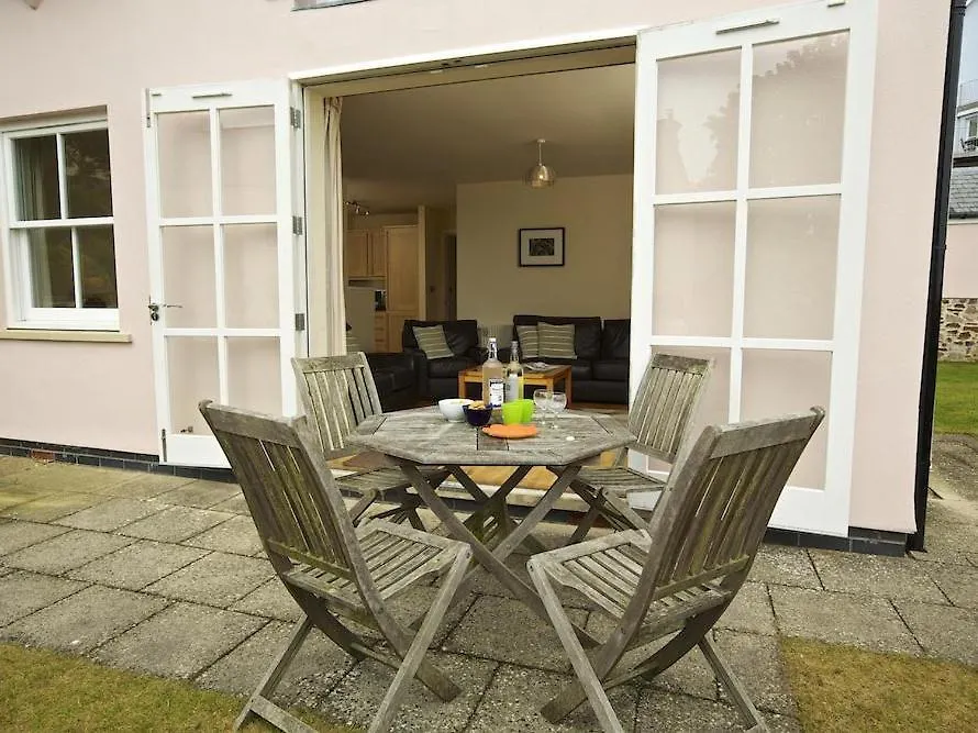 Holiday home 3 Combehaven *