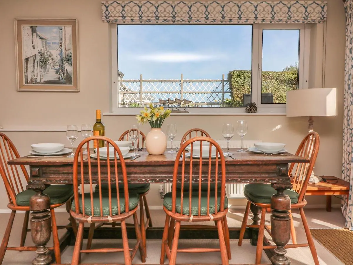 11 Robinsons Row Holiday home Salcombe