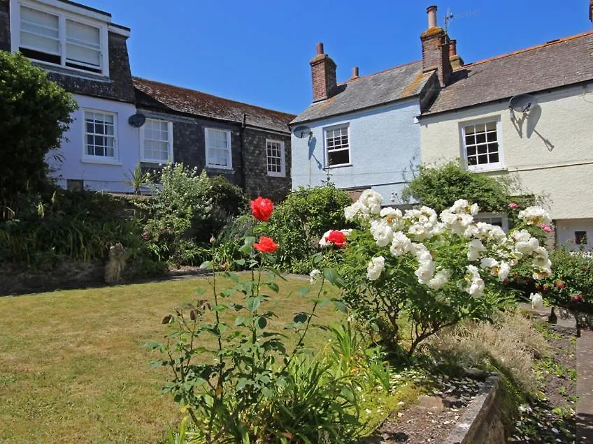 Holiday home 11 Robinsons Row *
