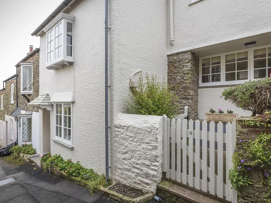 11 Robinsons Row Holiday home Salcombe