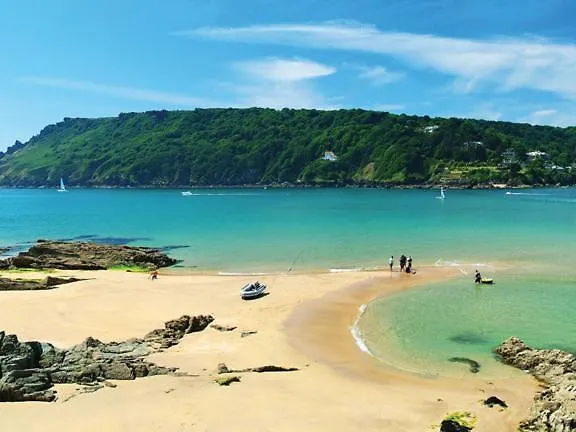 11 Robinsons Row Salcombe