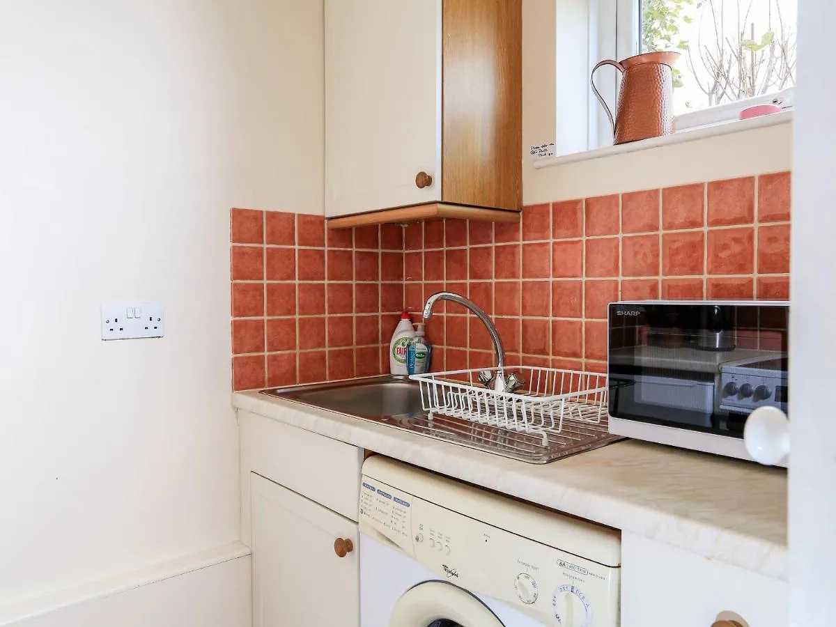 Sunrise, 8 Melbury *