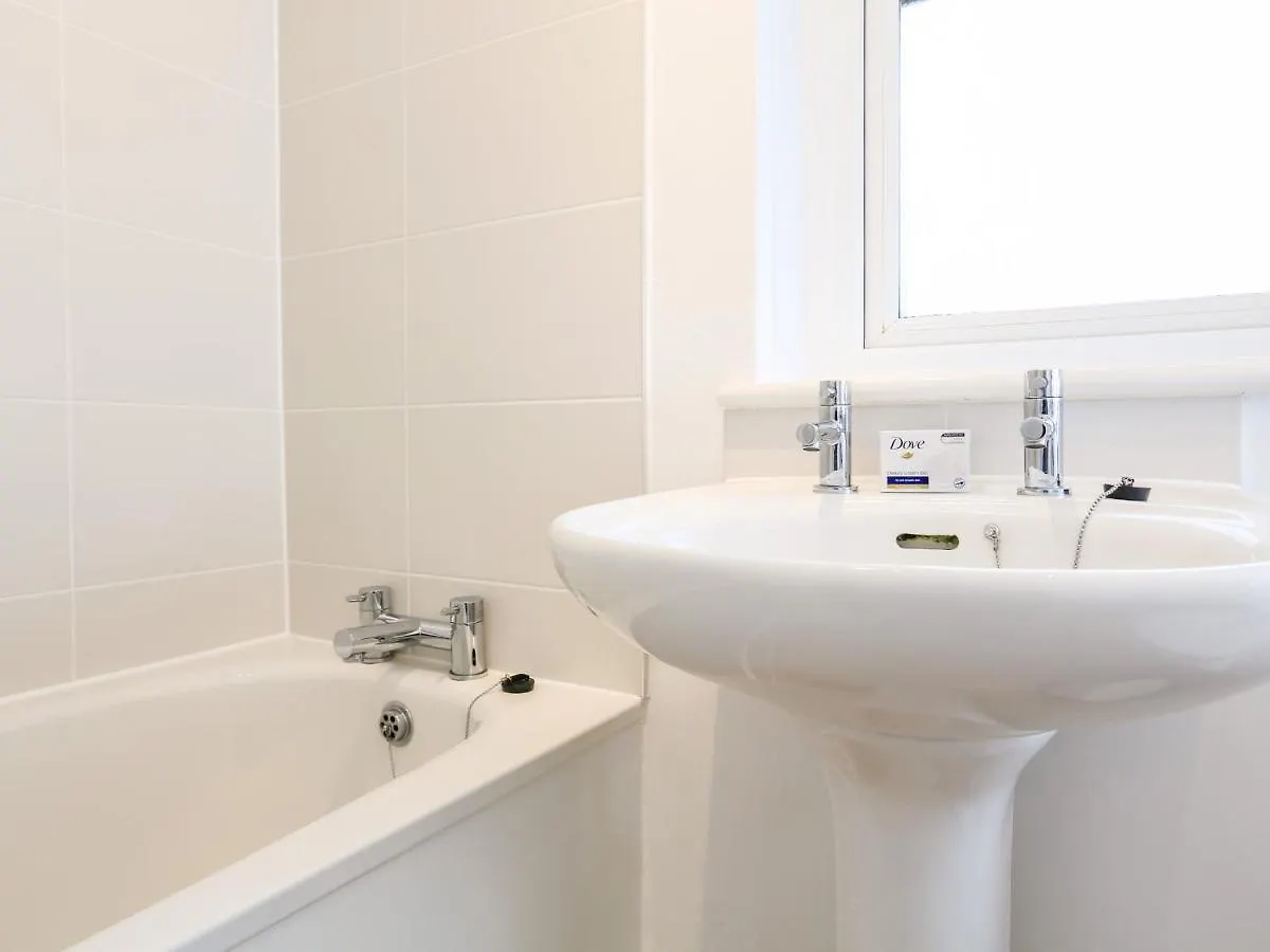 2 North Crest House * Salcombe