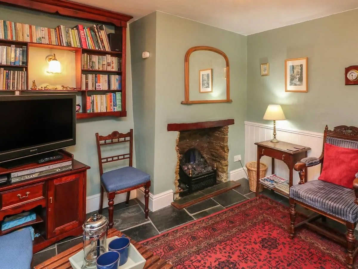 33 Island Street Salcombe