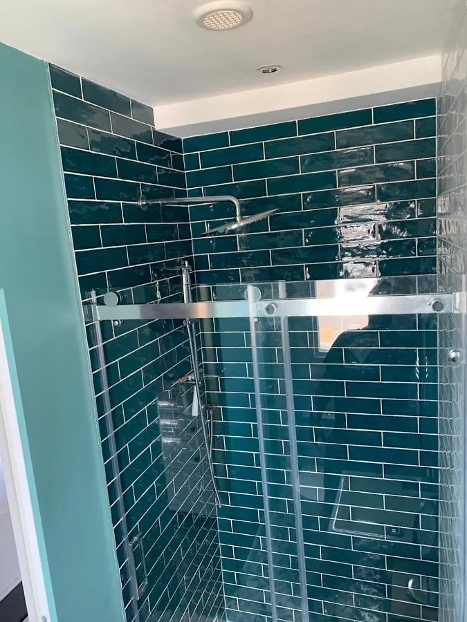 Apartment 3, Glenthorne House,