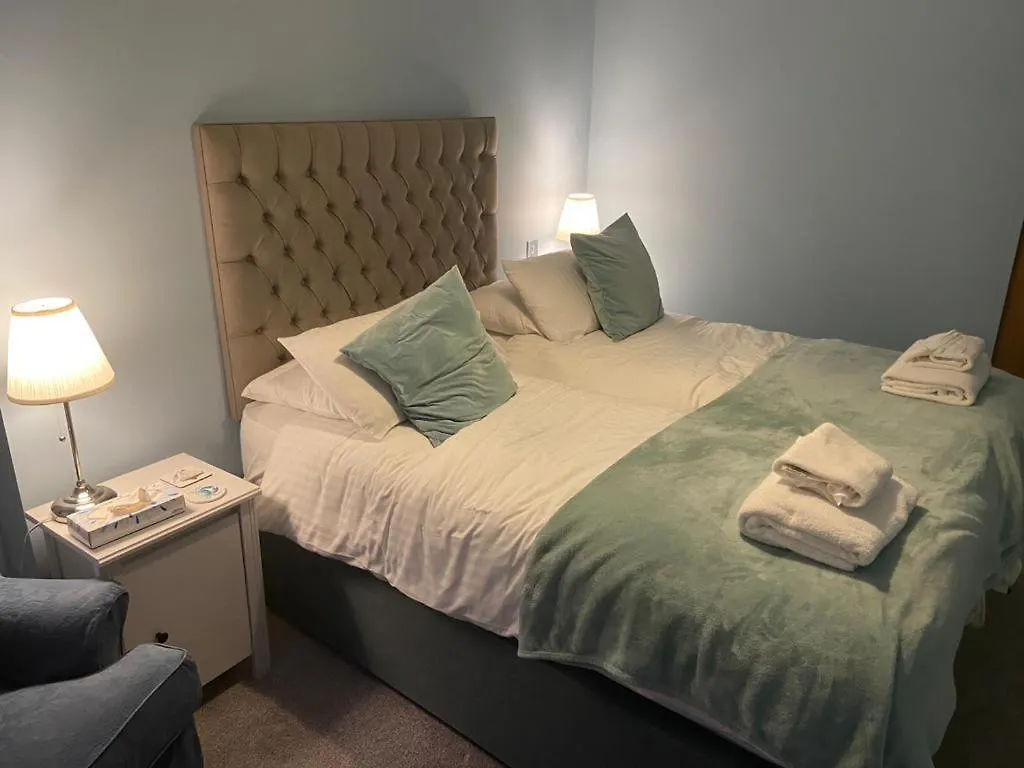3, Glenthorne House, Apartment *