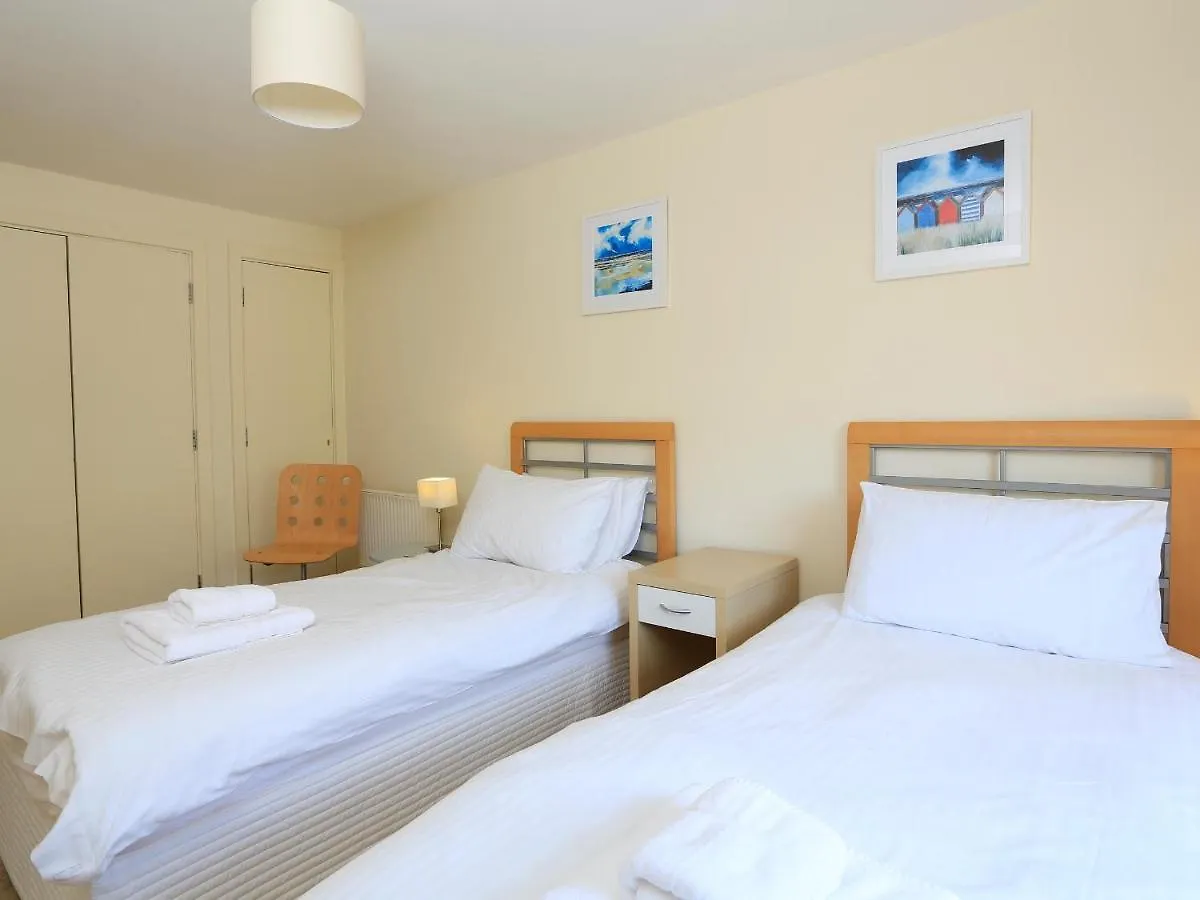 14 Combehaven