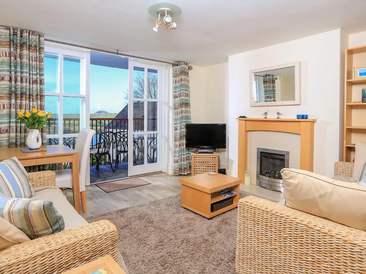 Holiday home 14 Combehaven *