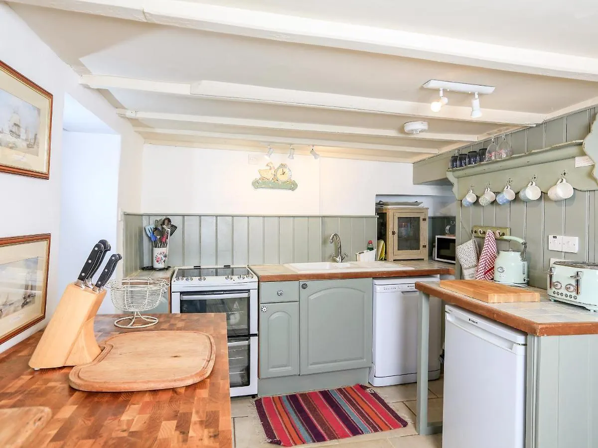 Holiday home Elworthy