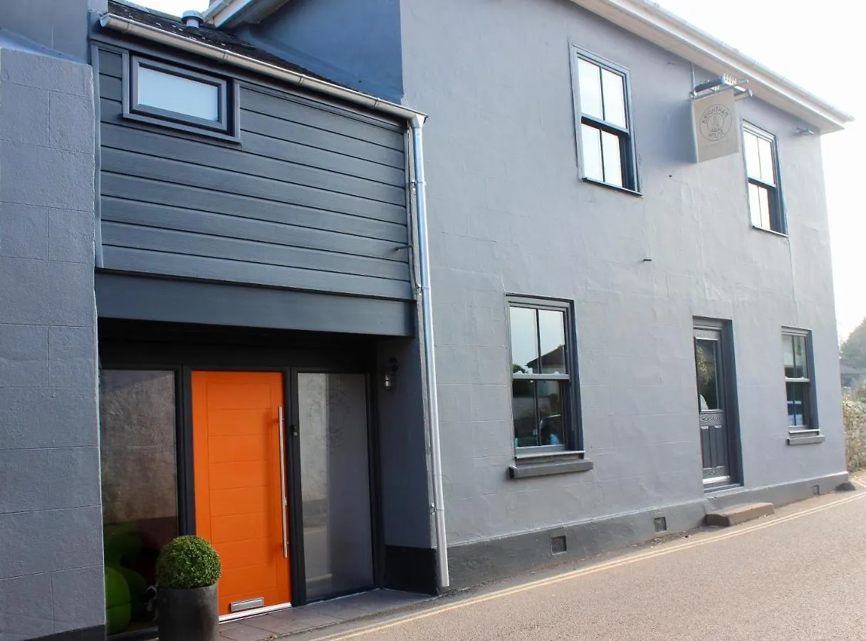 Bed & Breakfast Brightham House - Exclusively For Adults 5*