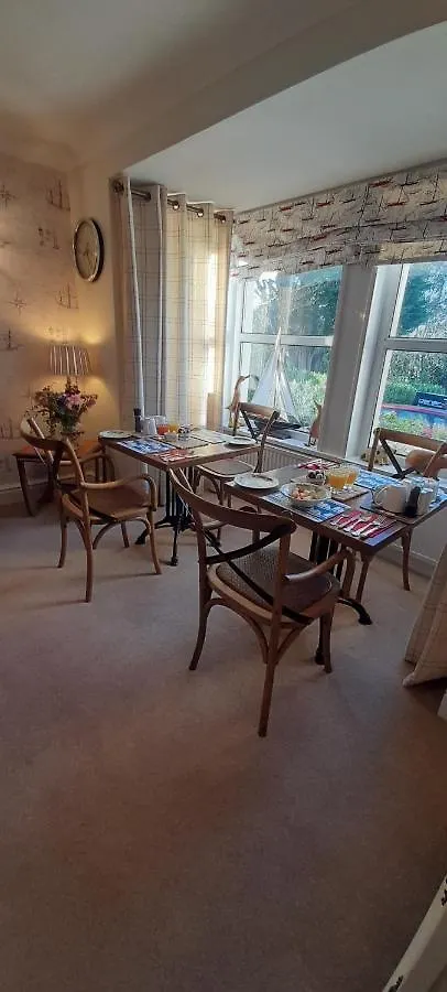 Little Orchard House Bed & Breakfast