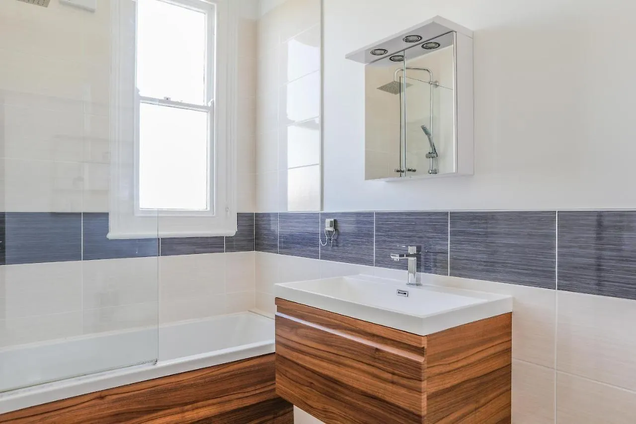 4 Glenthorne House * Salcombe