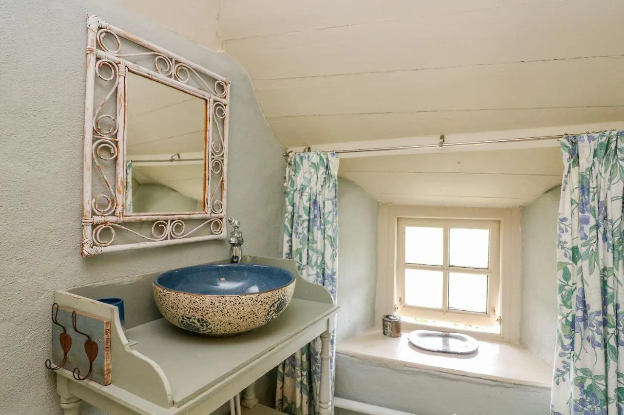 Elworthy * Salcombe
