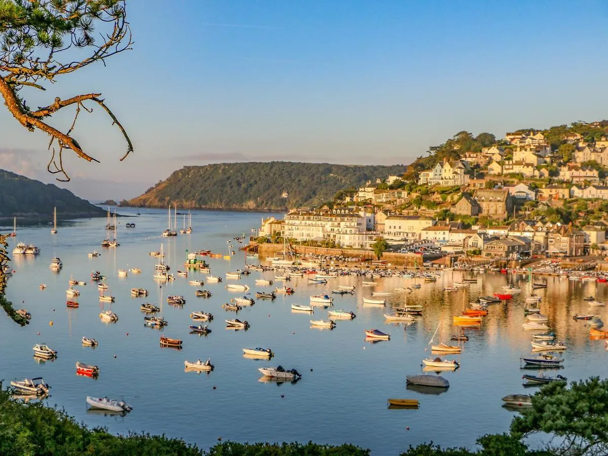 14 St Elmo Court Apartment Salcombe