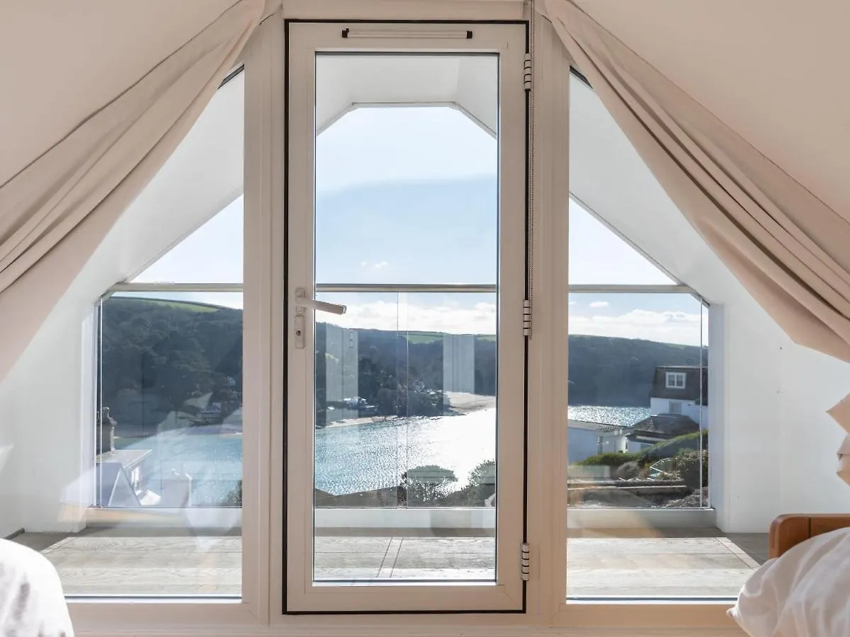 4 Blue View * Salcombe