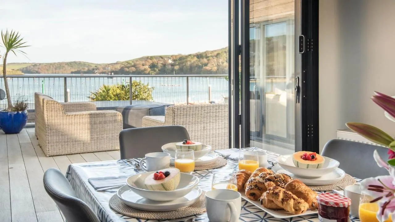 1 The * Salcombe