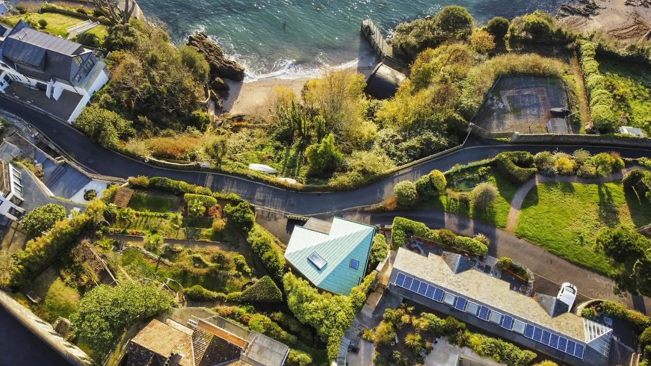 Bamboo House * Salcombe