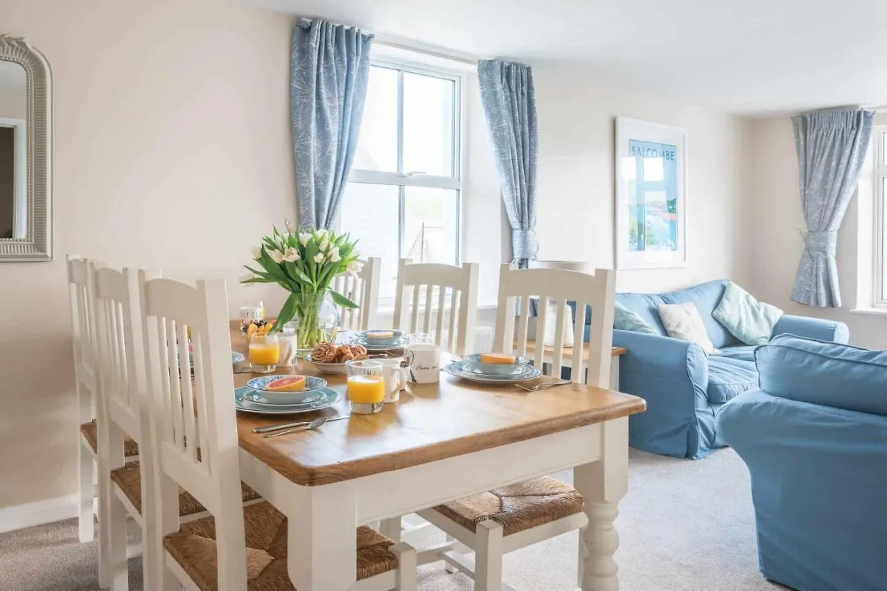 30 Church Street Salcombe