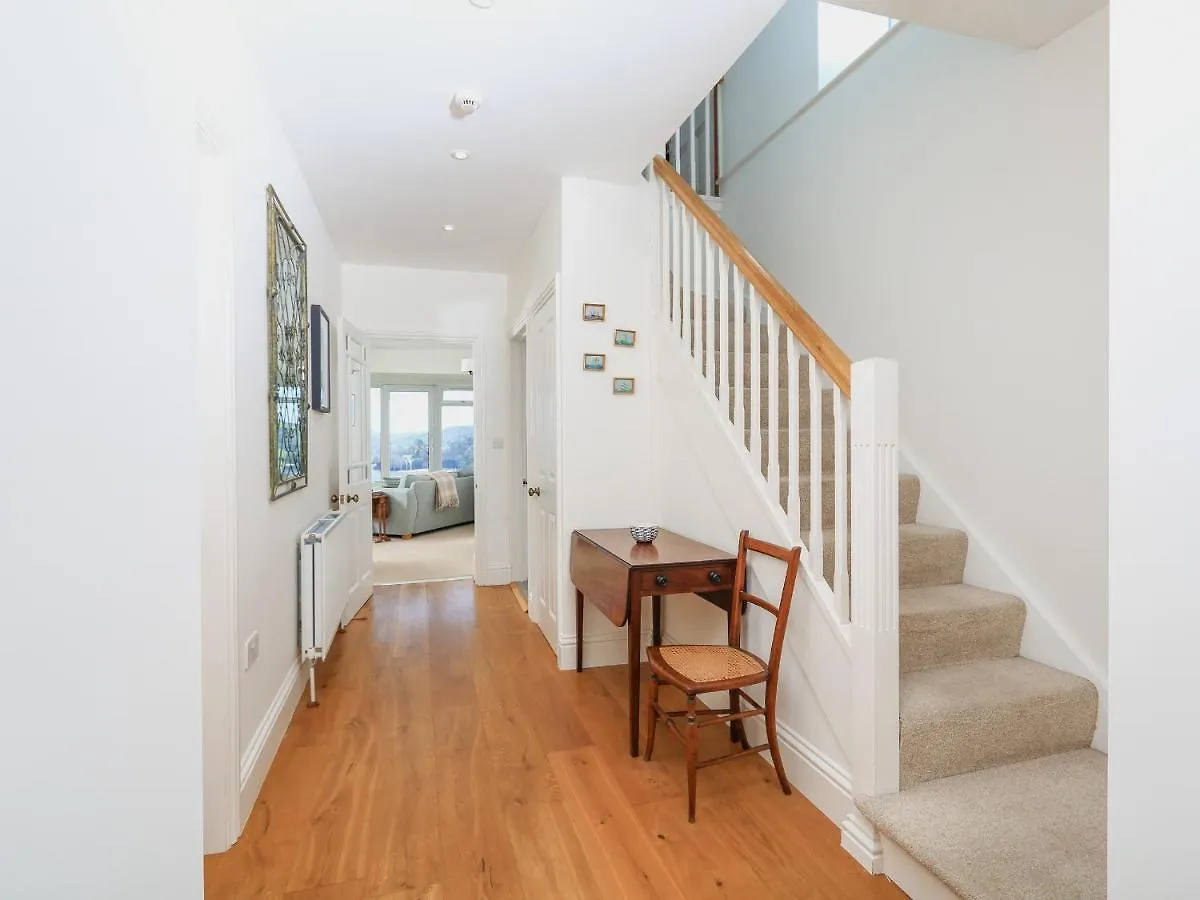 Edinburgh House Salcombe