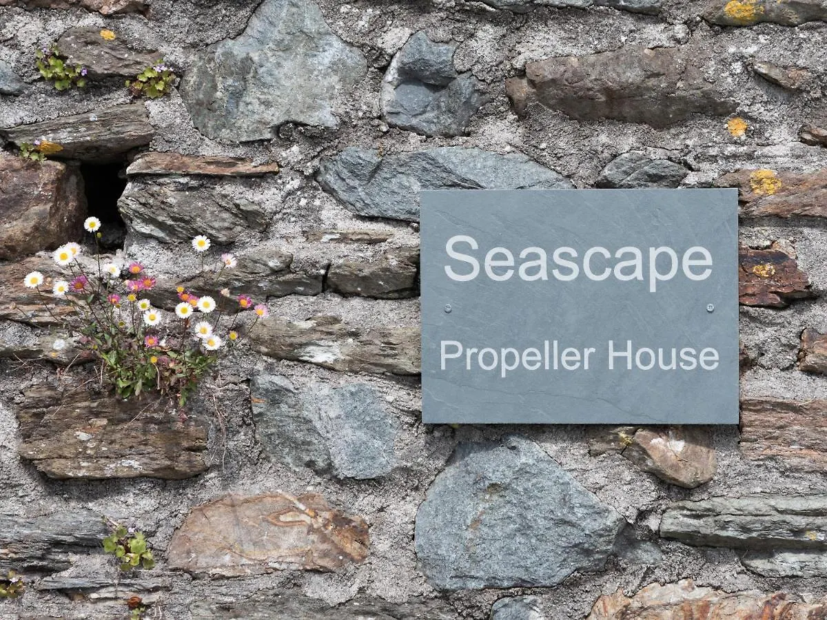 Seascape * Salcombe