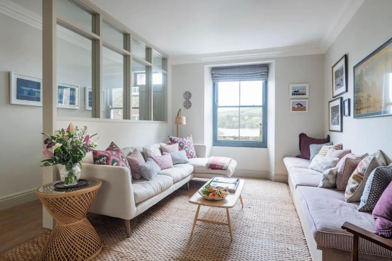 Painter's Salcombe