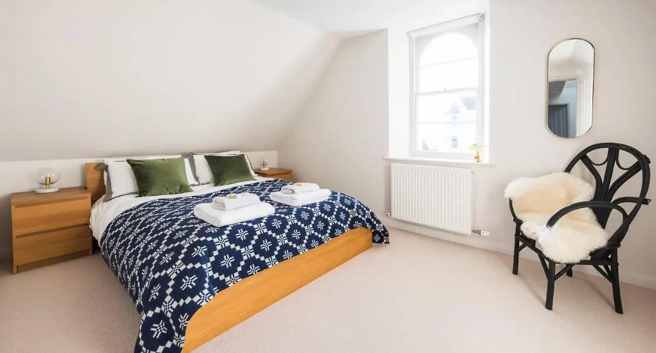 Holiday home Upper Seaton *