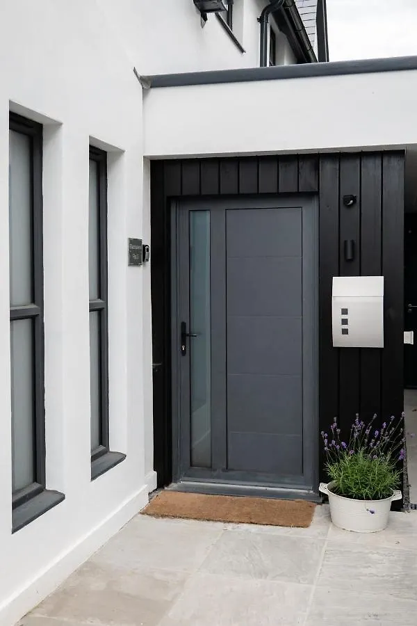 Blackstone * Salcombe