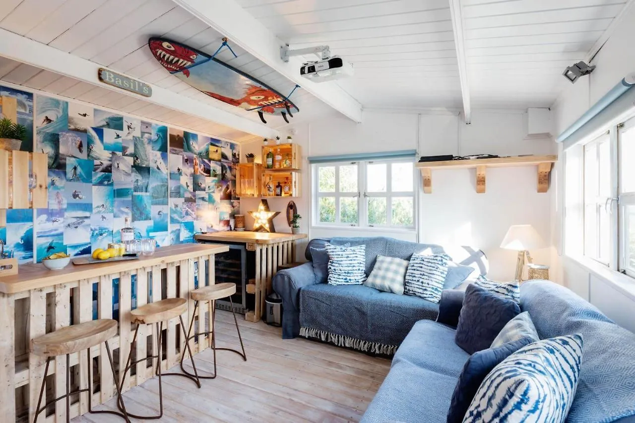Apex * Salcombe