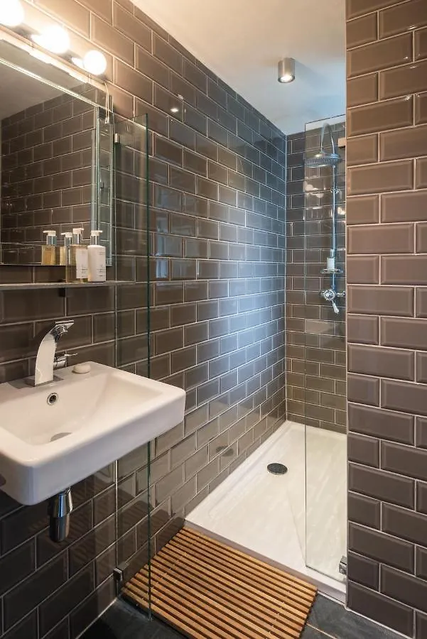 2 Clifton Place Holiday home *
