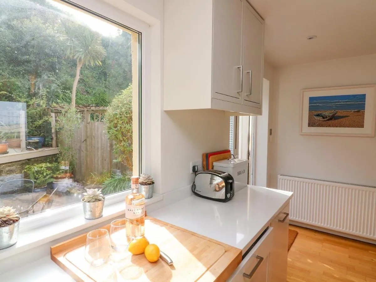 3 Bonaventure Close