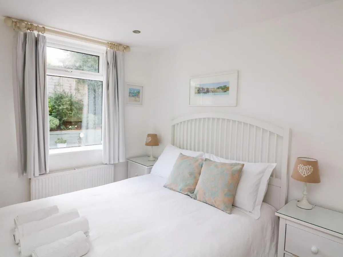 1 Camperdown Holiday home *