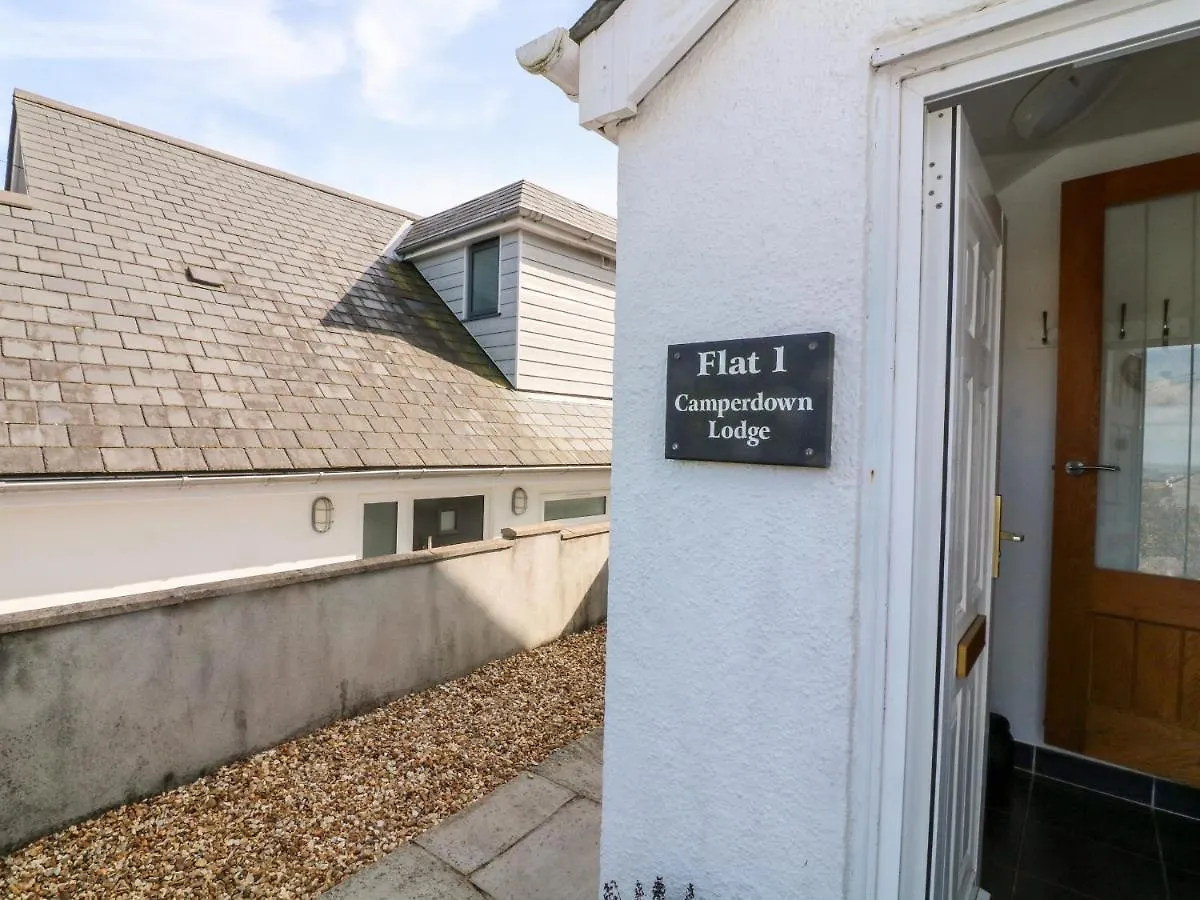 1 Camperdown * Salcombe
