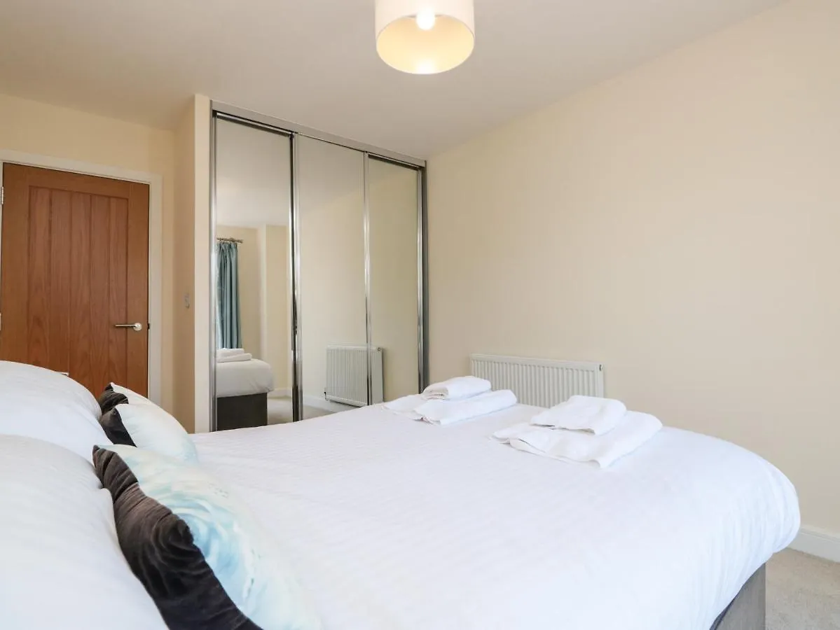 2 Orchard Drive Salcombe