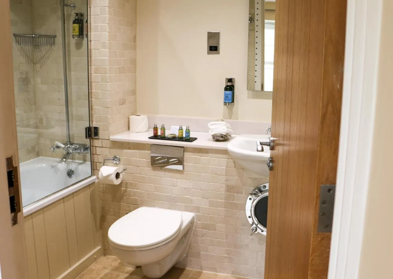 South Sands 4*