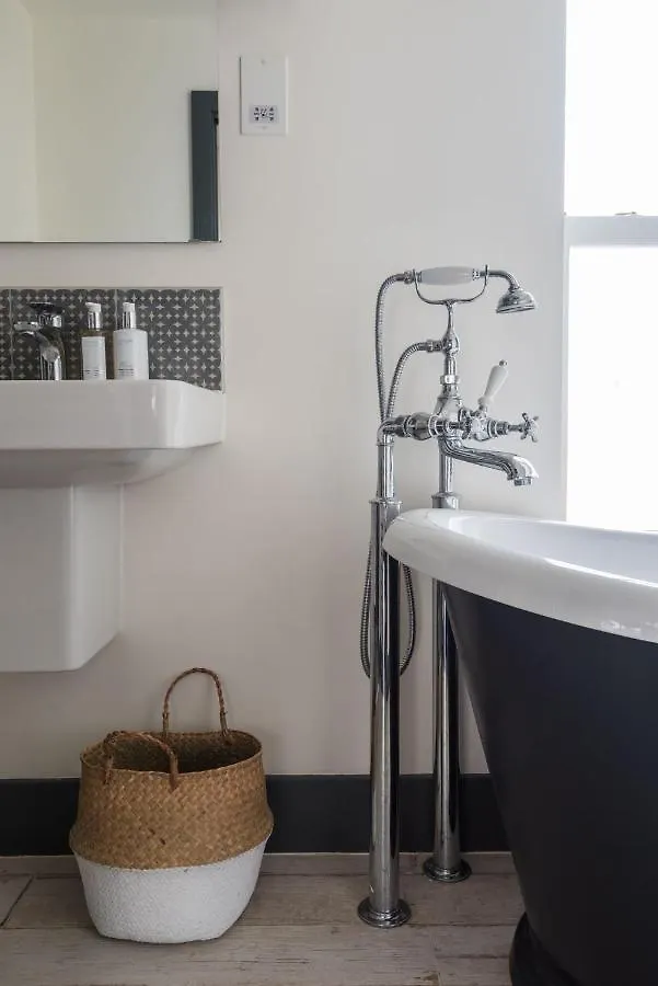 Le Temps Perdu Holiday home Salcombe
