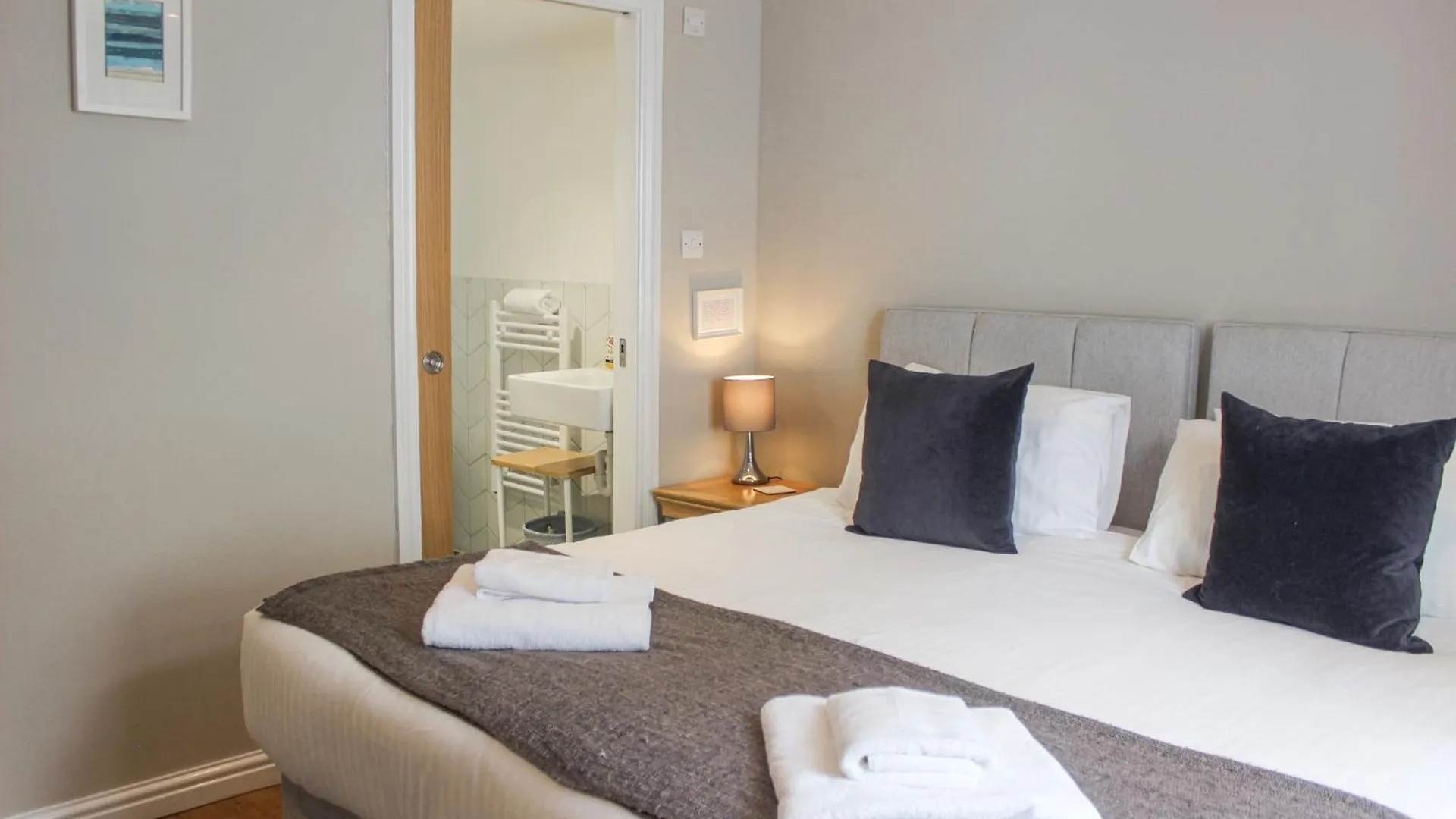 Sandcastles 15a Fore Street Apartment