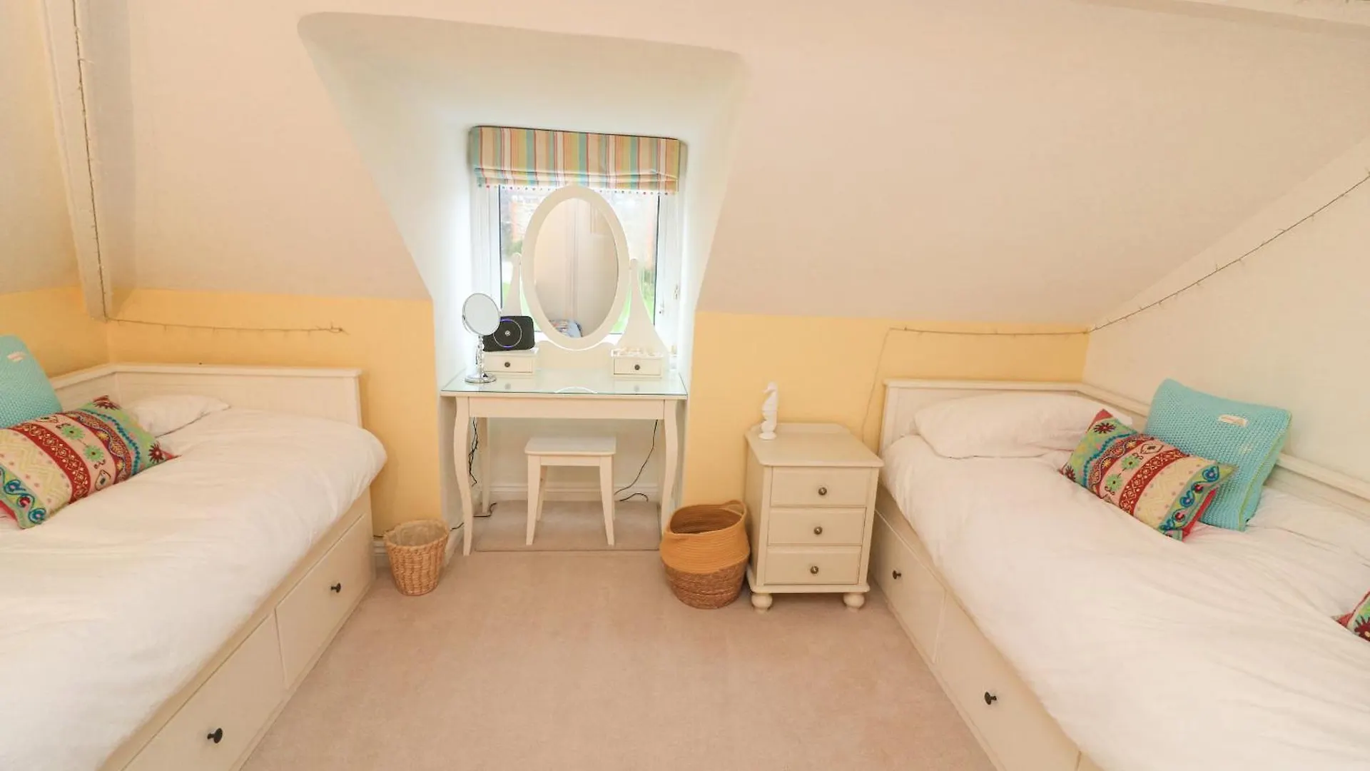 5 Melbury Salcombe