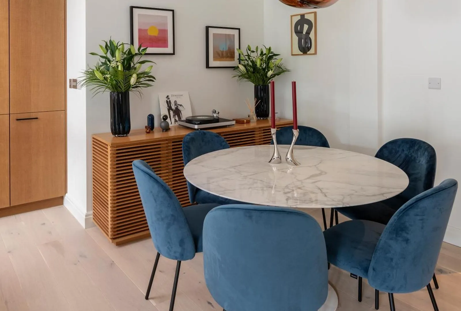Four The Reach Apartment